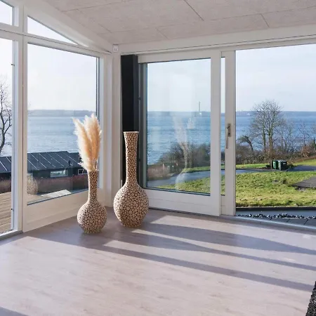 6 Person Holiday In Aabenraa