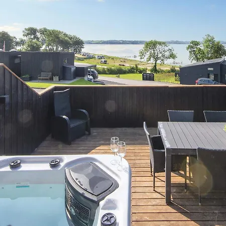 Holiday home 6 Person Holiday In *